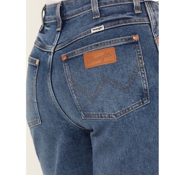 NWT Wrangler Women's Wanderer Dark Wash High Rise Stretch Flare Jeans Size 26 - Picture 9 of 15